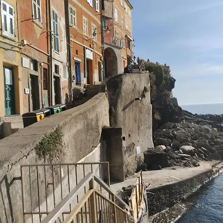 Casa Vacanze Andrea La Tua Base Per Visitare Il Mare Delle Cinque Terre